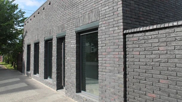 Декоративный кирпич Пруссия Черная для наружной отделки 0